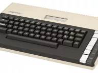 Atari 800XL home computer with a dark keyboard and cream case