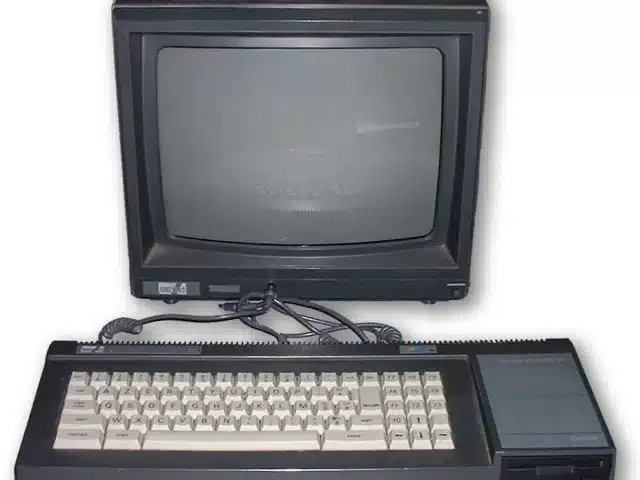 Amstrad CPC 6128